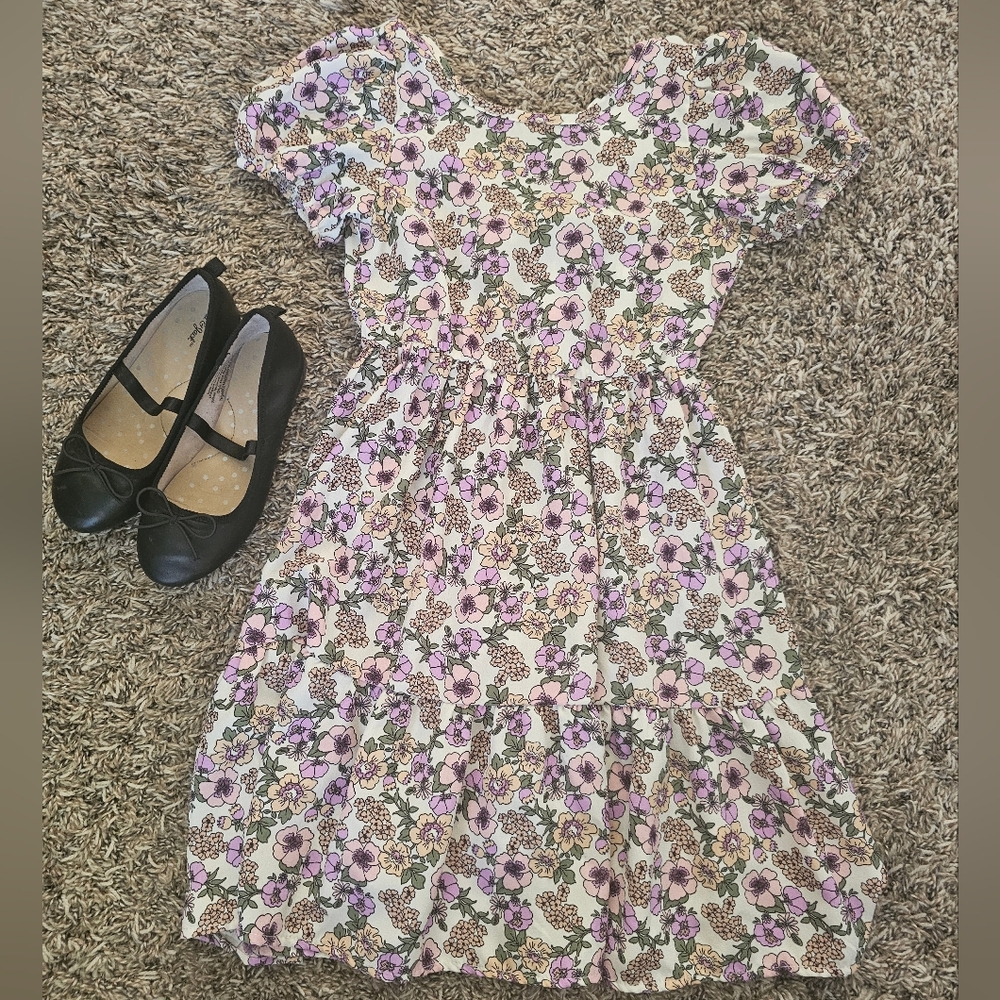 Little girls size 7 floral purple dress